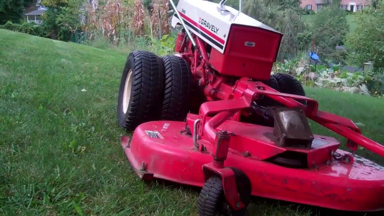 Gravely Kidney Mower &. Commercial 40 Inch Mower In Operation