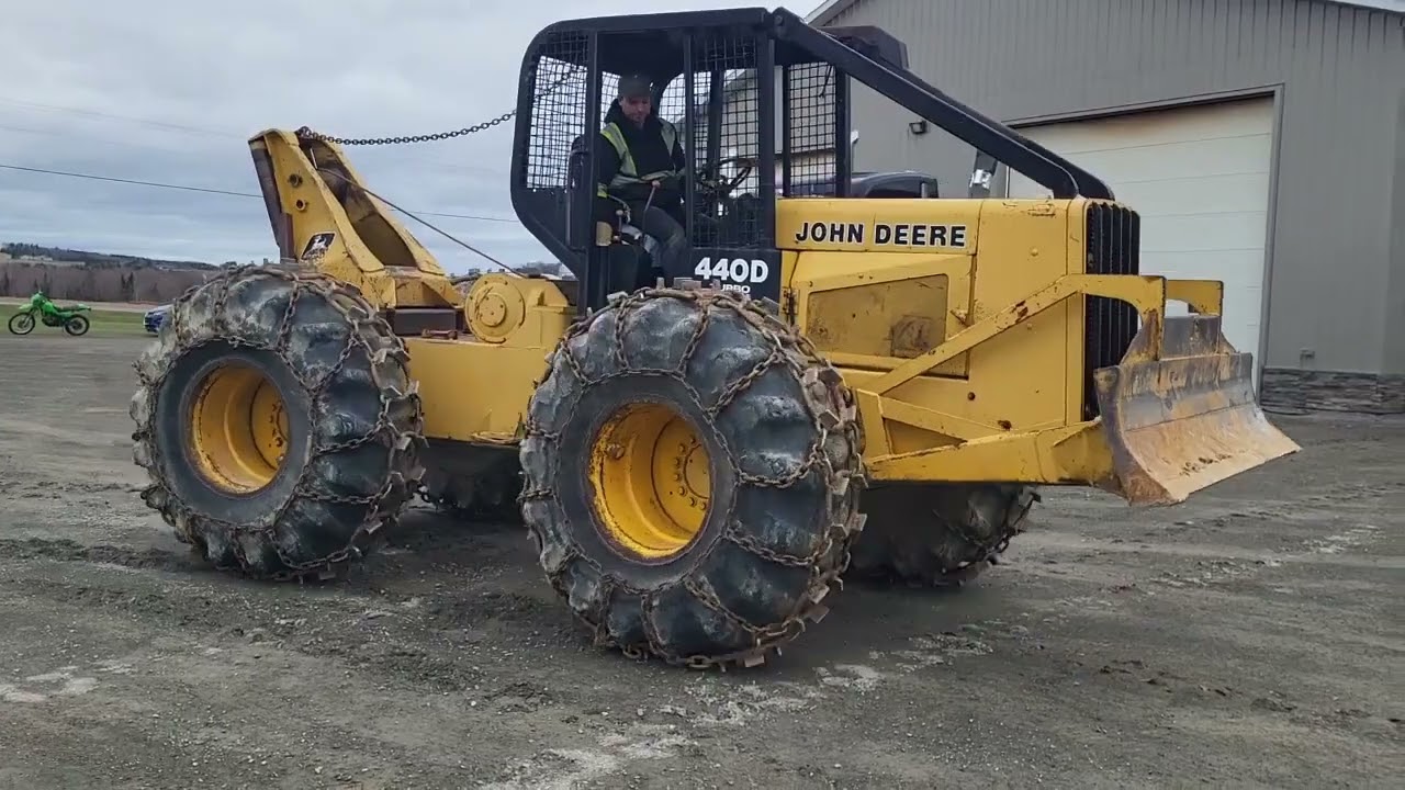 1984 John Deere 440D Cable Skidder