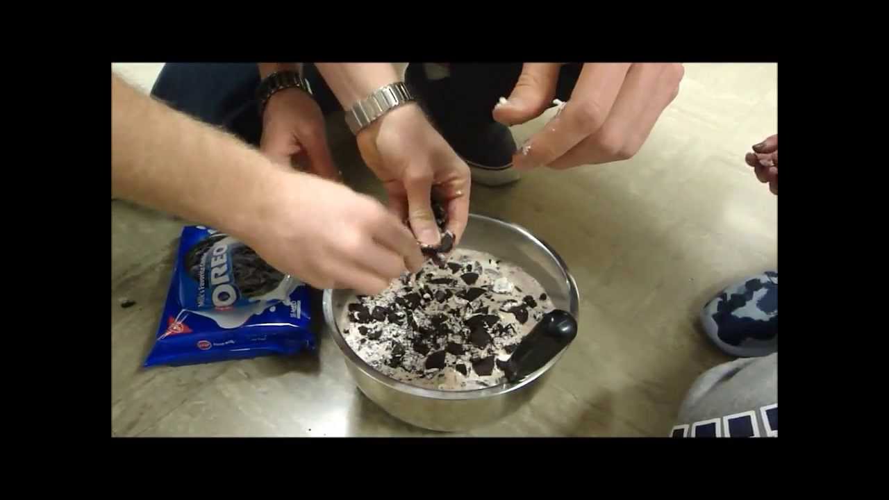 How to Make Ice Cream with Liquid Nitrogen