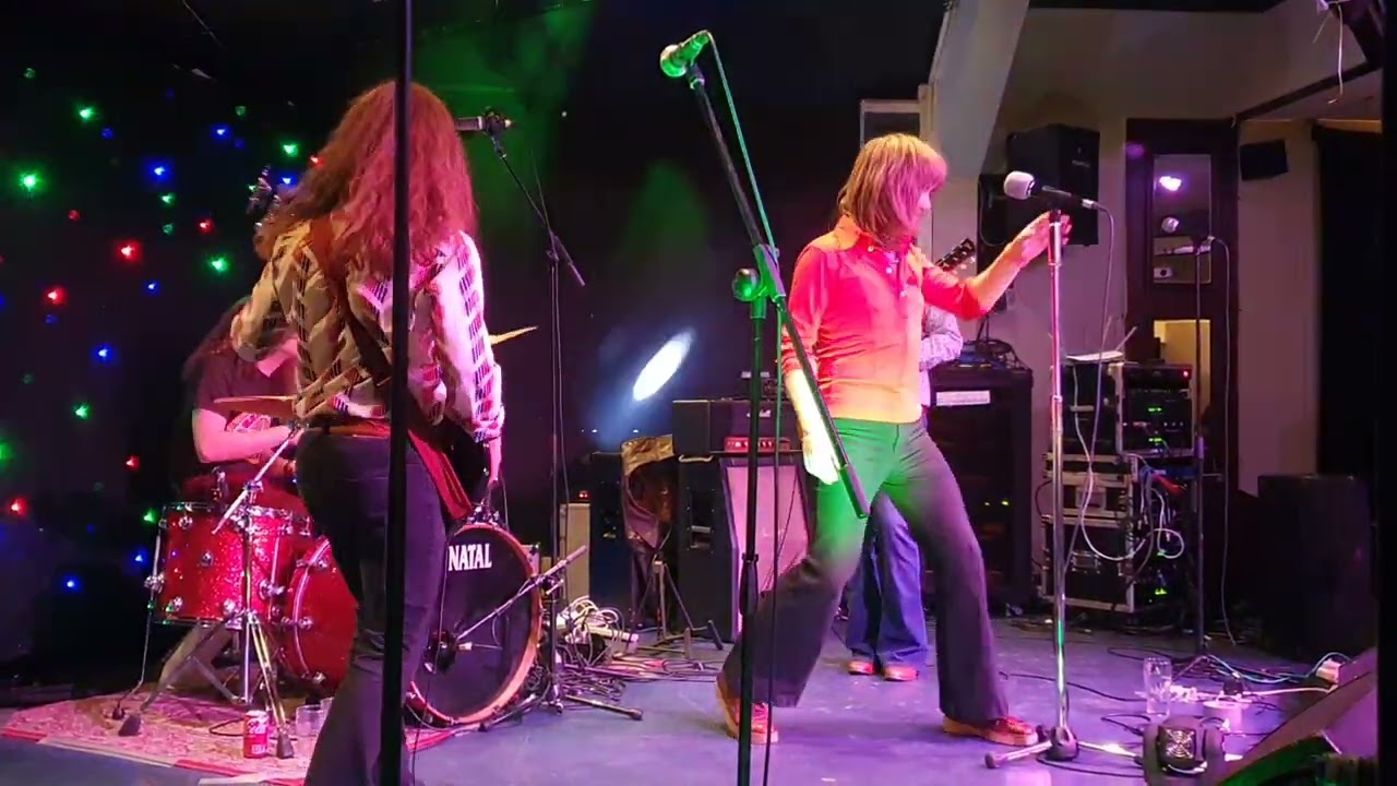 The Heartbreaker Collective at The Free Convention at Cullercoats Crescent Club 14/11/25