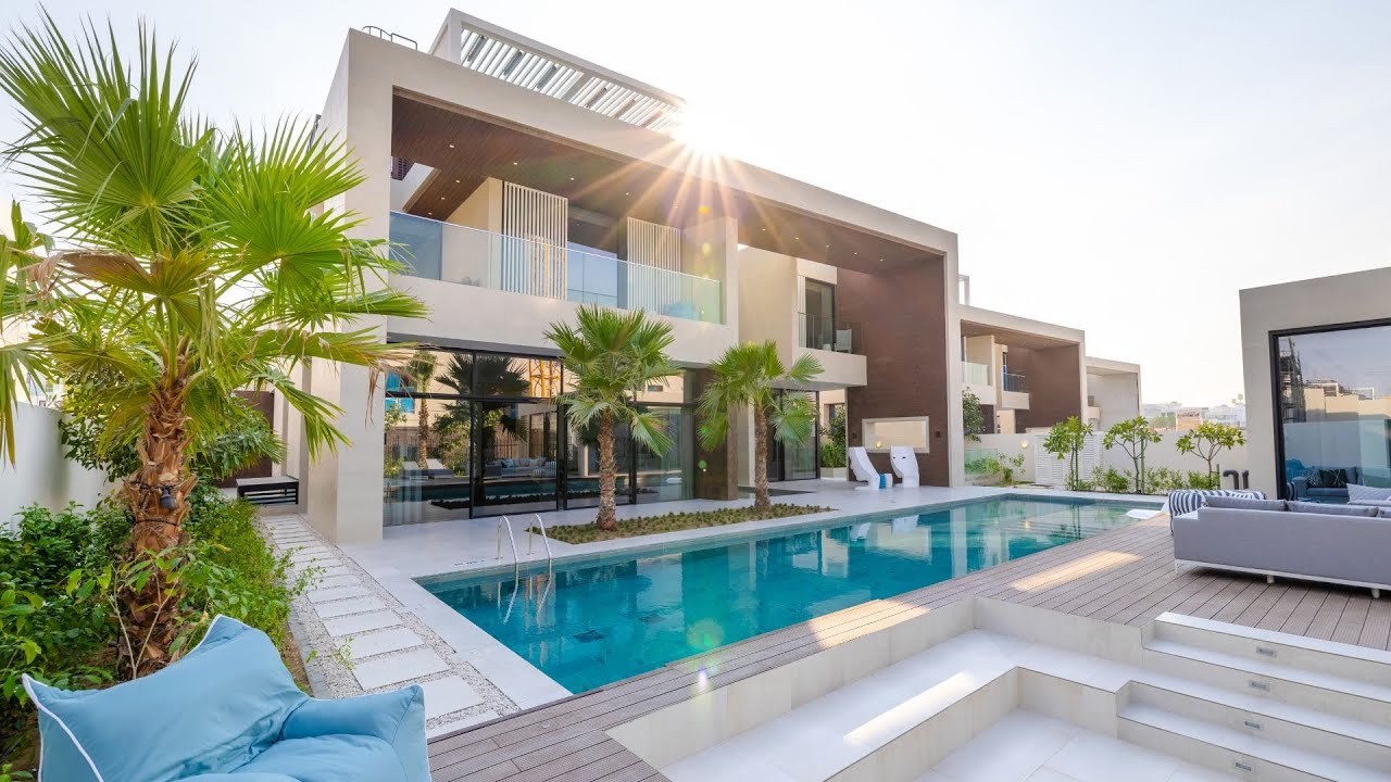 DISCOVER LUNARIA IN AL BARARI…