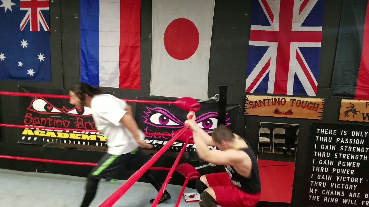 Donnie Suarez and Alonzo warm up