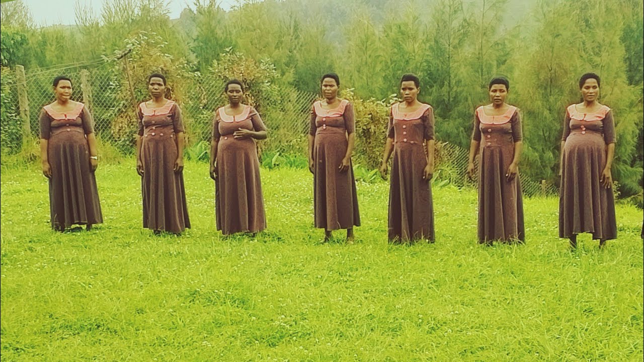 ESE NIKUKI ABANTU BENCHI BAKUNDA KWICARA INYUMA KWISABATO MUBIRORI BAKICARA IMBERE ABANESHI CHOIR
