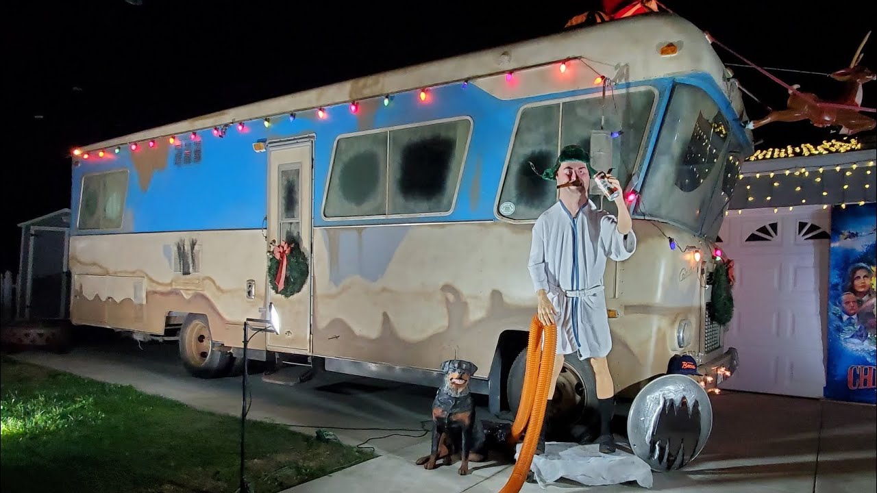 Griswold’s Christmas House 2019 La Mirada, CA (National Lampoon Vacation)