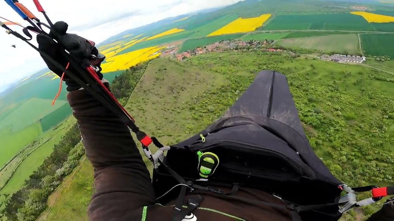 Paragliding - Raná 13. 5. 2023 - Svahovačka s modeláři [2,7k@60fps]