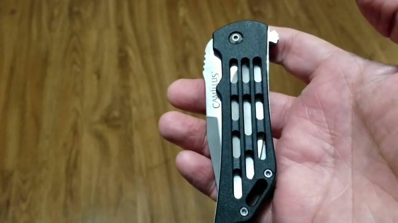 Affordable EDC knife Camillus Dominator.