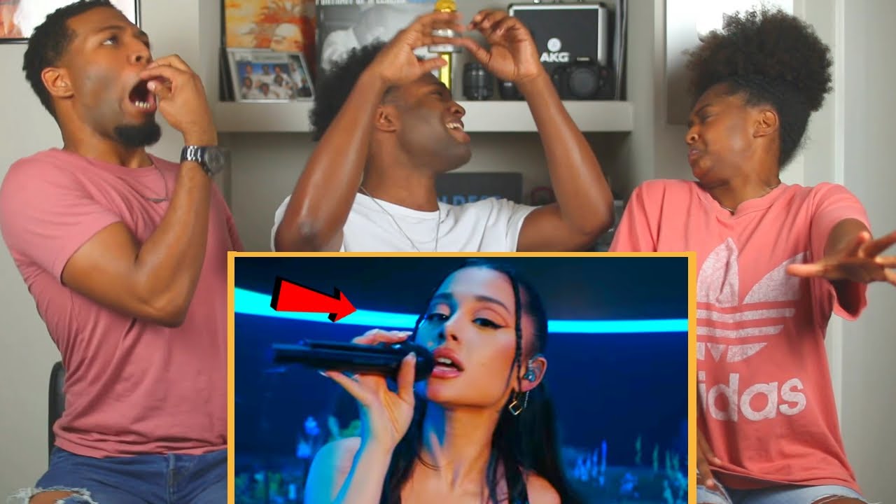 Ariana Grande Sings Like THIS 
