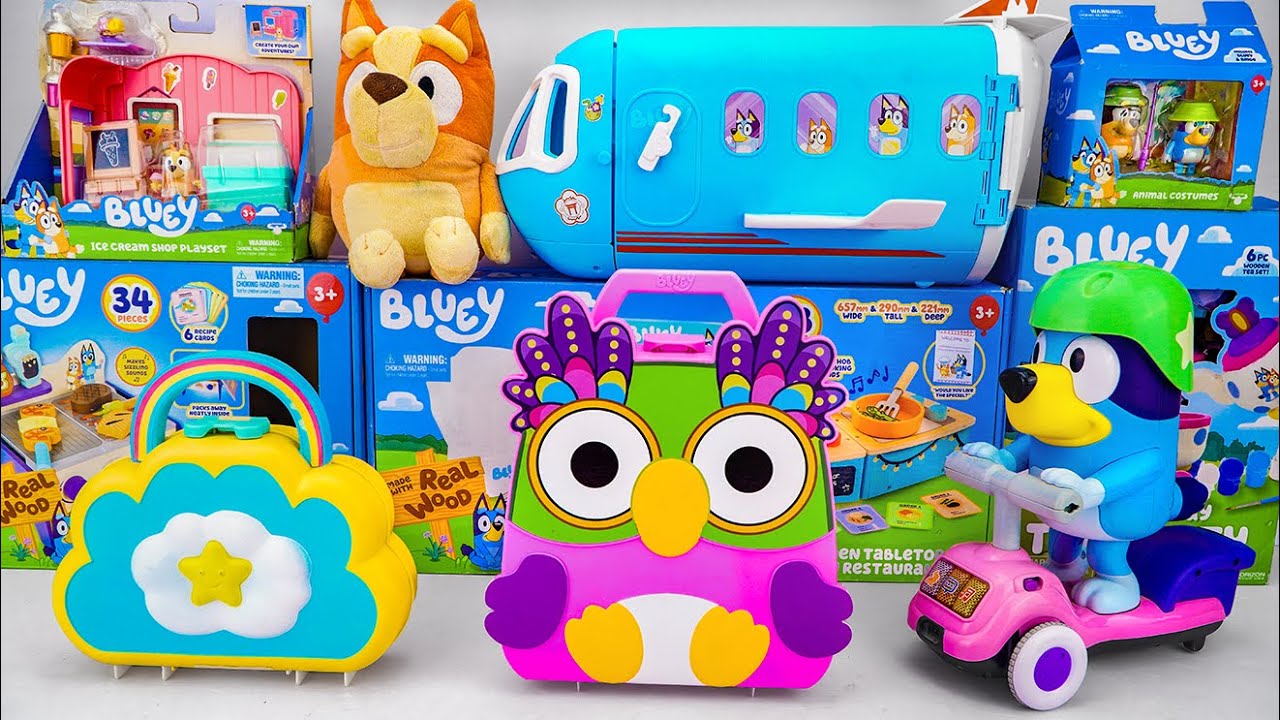 Bluey Toy Collection Unboxing Review 💜 Chattermax Figure Carrying Case & Bluey Cloud Bag Doctor Set