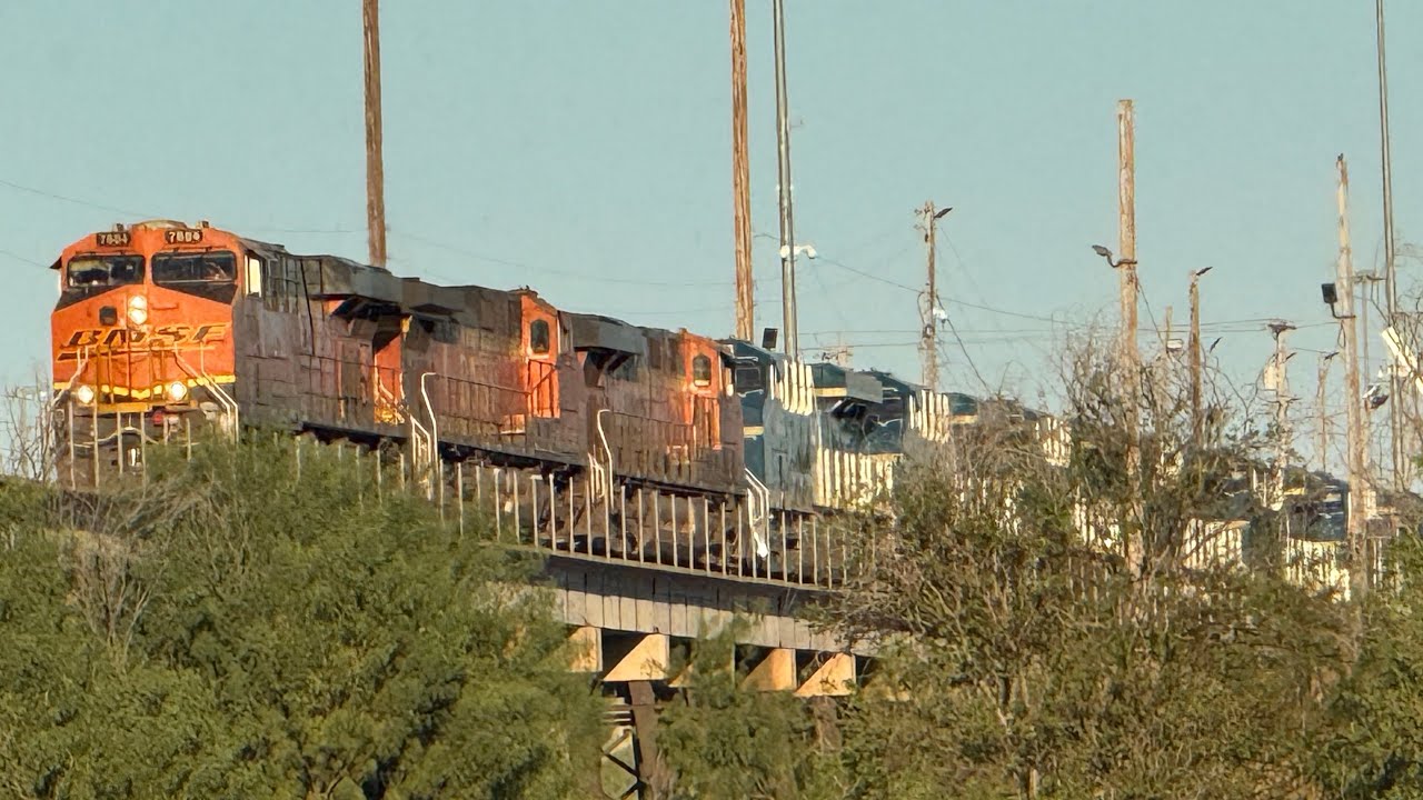 SB | BNSF H-TPLEAP1-17D | w/ 7 TMY ES44ACs arriving Mexico! | Intl. Bridge | 10/19