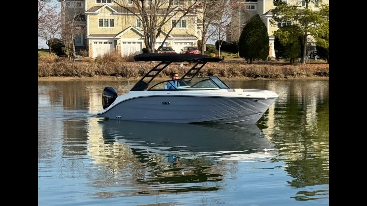 В наличии! Продается катер Sea Ray SDX 230 с подвесным мотором 2026 года выпуска в MarineMax, Кен...