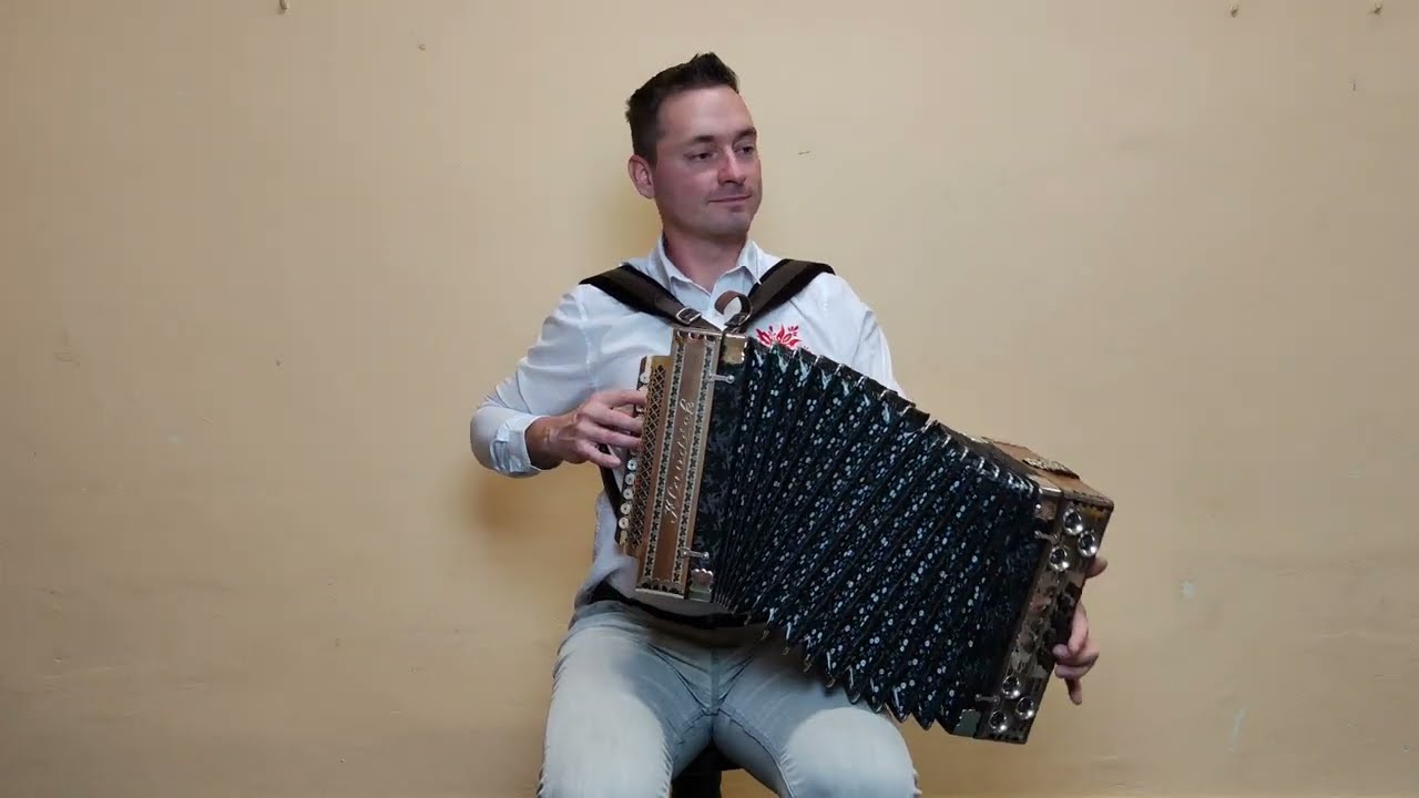 Nezlobte se rodičov&eacute; / nov&yacute; Hlav&aacute;ček 1942 /