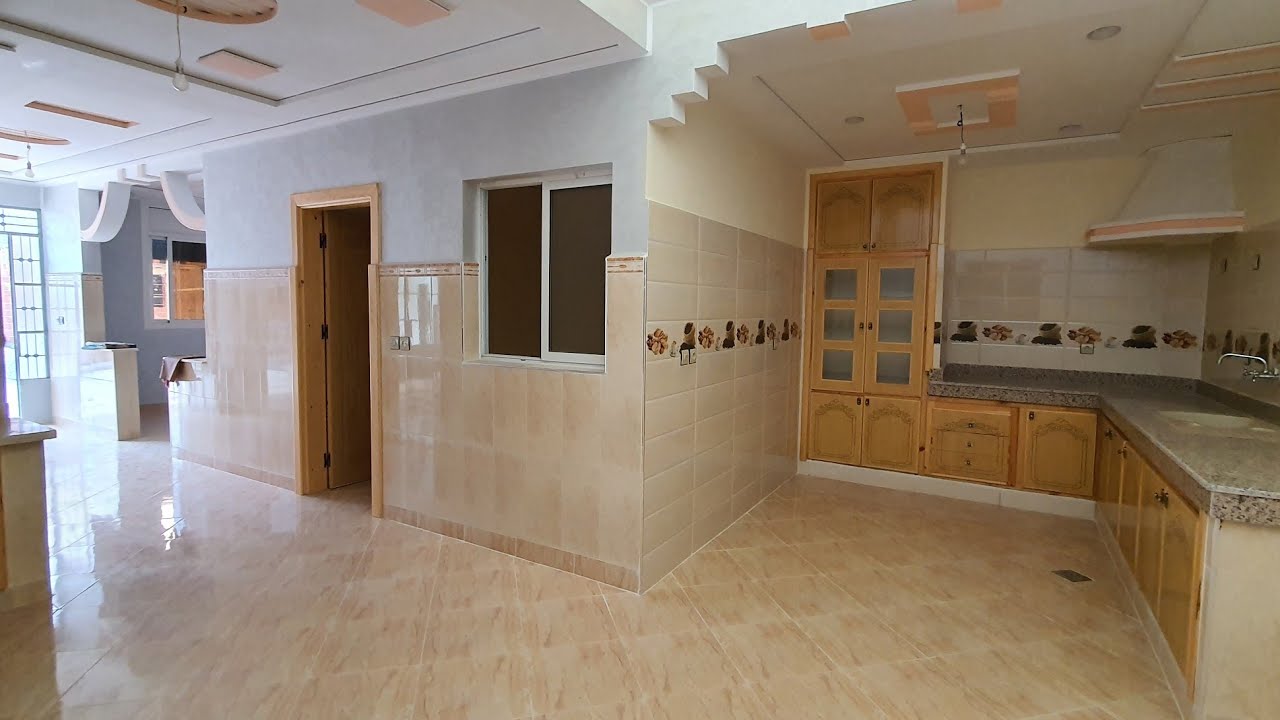 منزل  🏠❤️مكون من طابق و نصف بمساحة104 متر بثمن 63 💲مليون و قابل للتفاوض💯🤩😘 0660365768