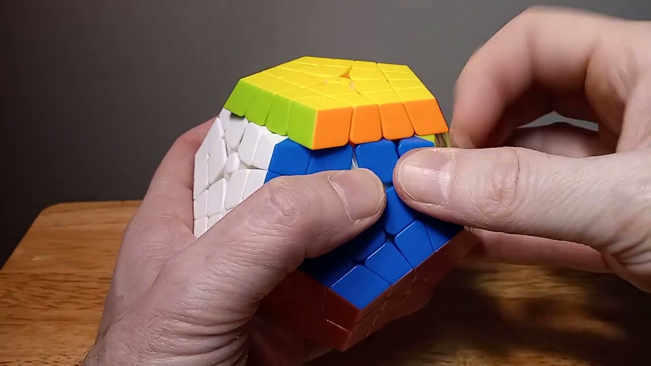 Shengshou Master Kilominx Version 2 New Puzzle  Unboxing and Review. #shengshou #sengso  #moyu #ufc
