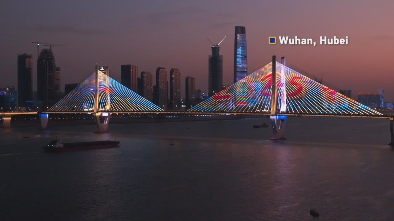 Light show illuminates landmark buildings across China