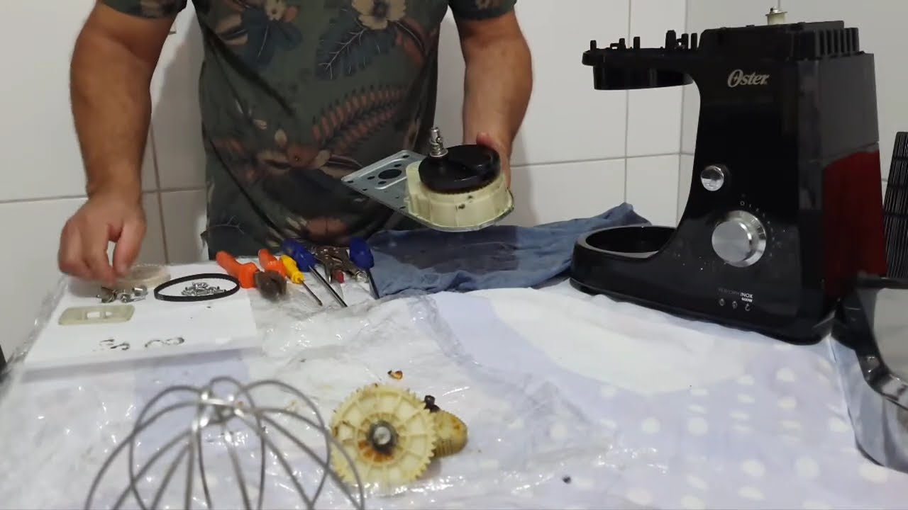 batedeira oster consertada, está como nova de novo!