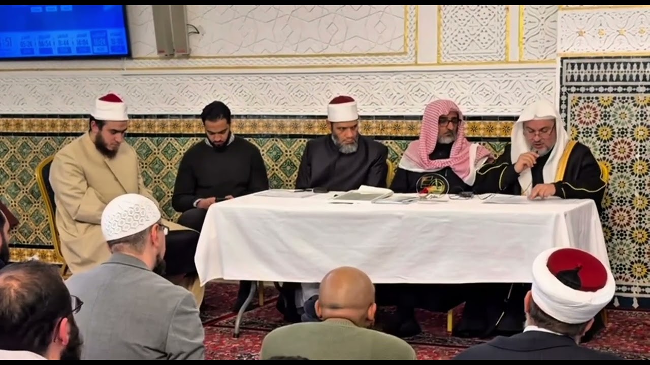 الحافظ زاهر الحمصي يختم القران كاملا في جلسه واحدة