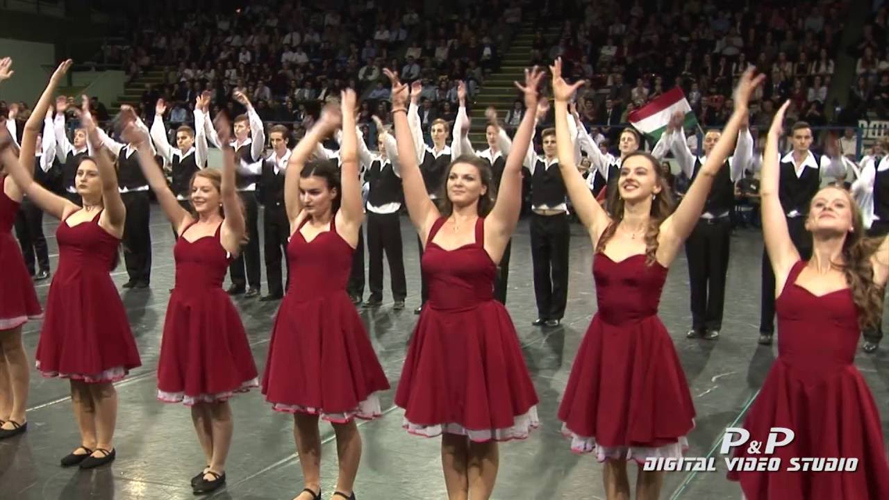 FMG 12/c. szalagtűzős tánca - 2016.