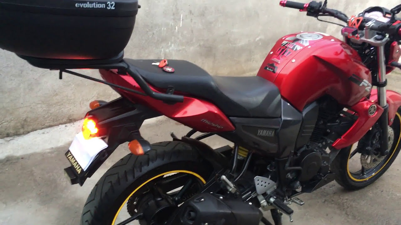 YAMAHA FZ16 2013