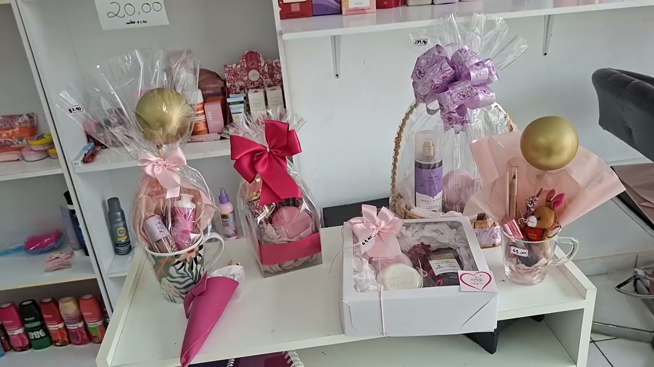 MONTANDO PRESENTES PARA A LOJA 