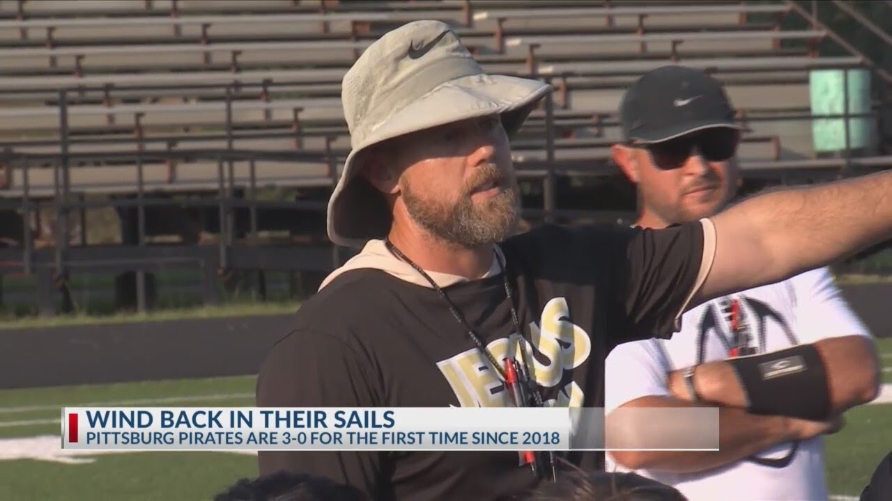 Pittsburg football off to 3-0 start for the first time since 2018 in John Huffstetler’s first season