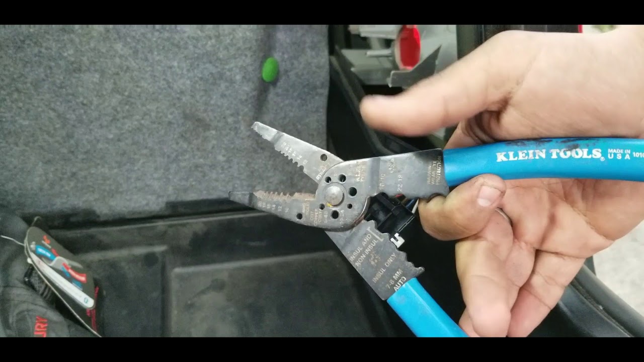 BMW E46 Tail Light Ground Problem!!