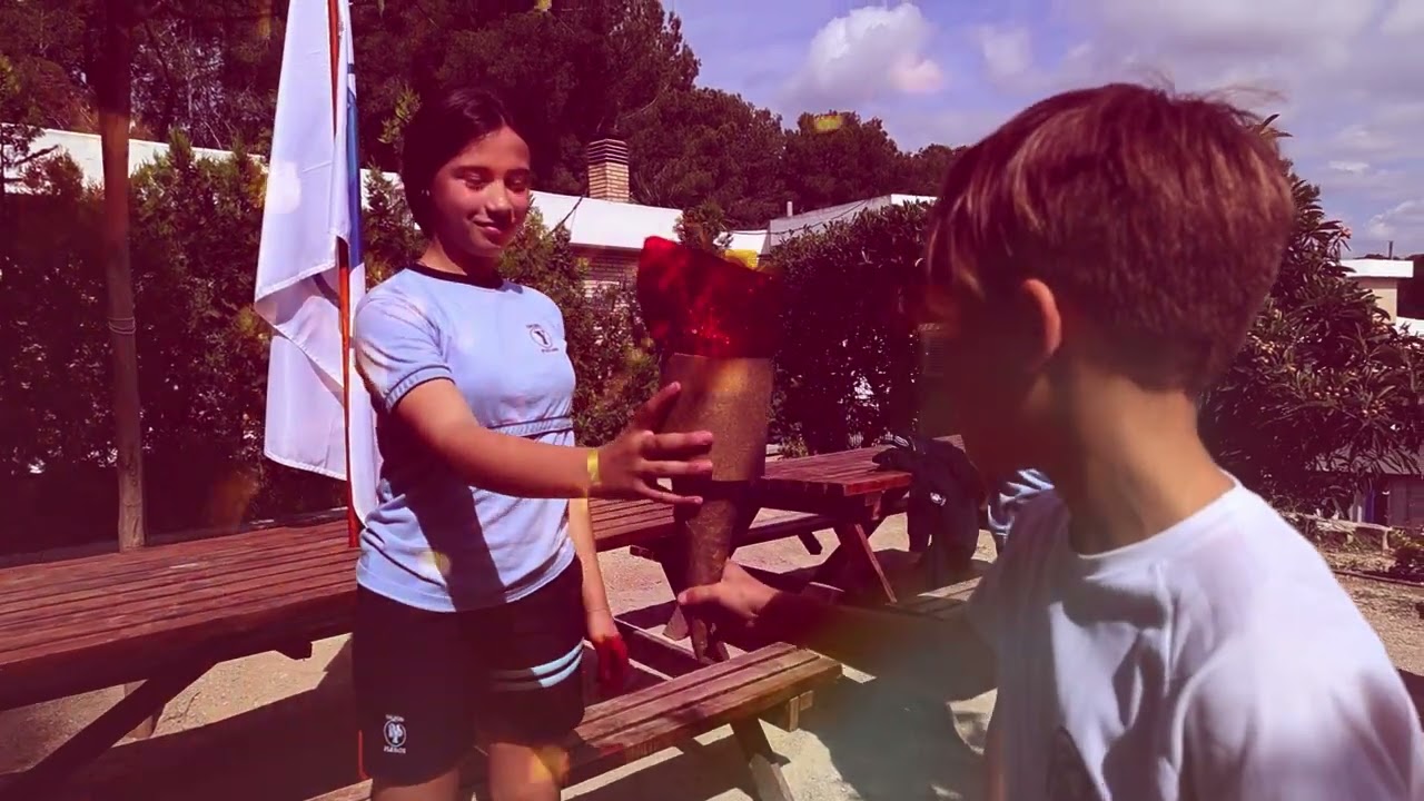 La antorcha olímpica finaliza su recorrido de las XLII Miniolimpiadas Escolares de Torrent 2025.