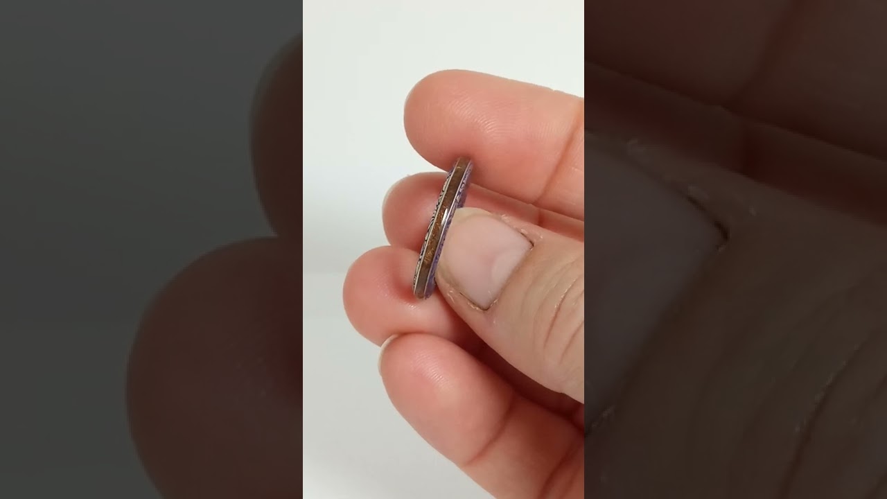 Sortija original de lujo con Oro blanco y madera | Viademonte jewelry