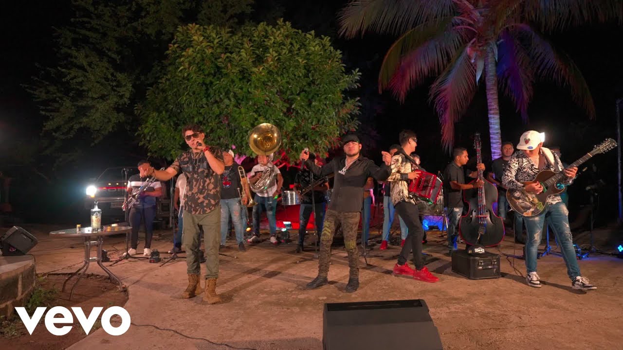 La Tronadora Banda San Jose - FFM ft. Palma Aleman