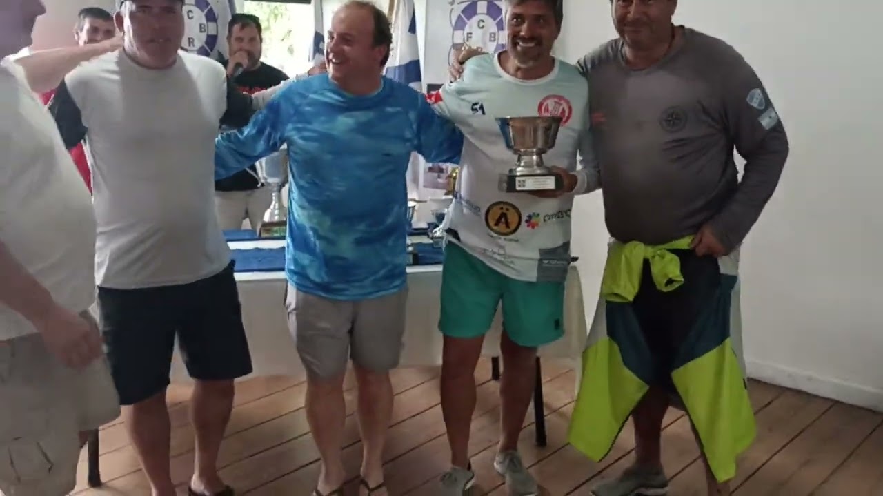 Entrega de premios a todas las categorías de   la general de  la 58  edición de regatas de carnaval 