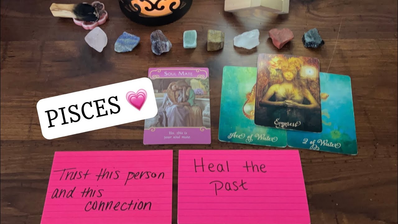 PISCES ❤️ YOUR PERSON - It’s time tor a chat! You can trust them & this connection. ❤️🥺