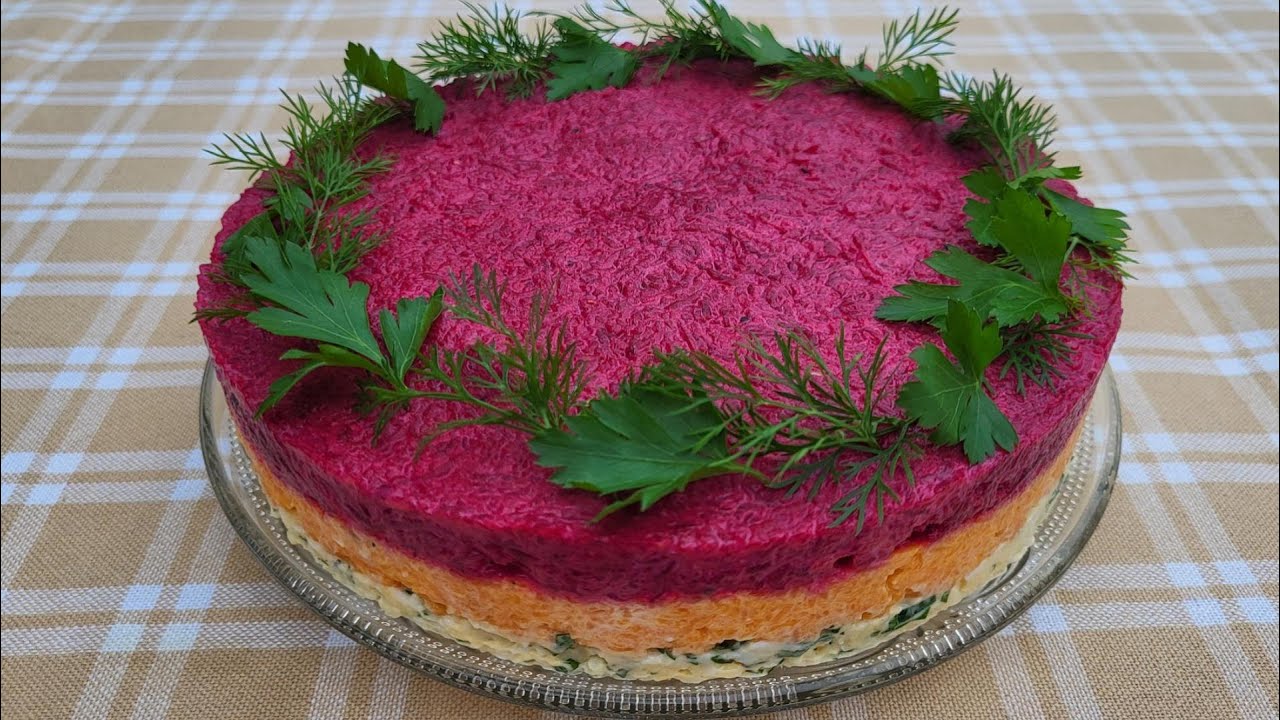 🥗 Удивительно вкусный и нежный салат со СВЁКЛОЙ слоями | Простой и очень вкусный рецепт