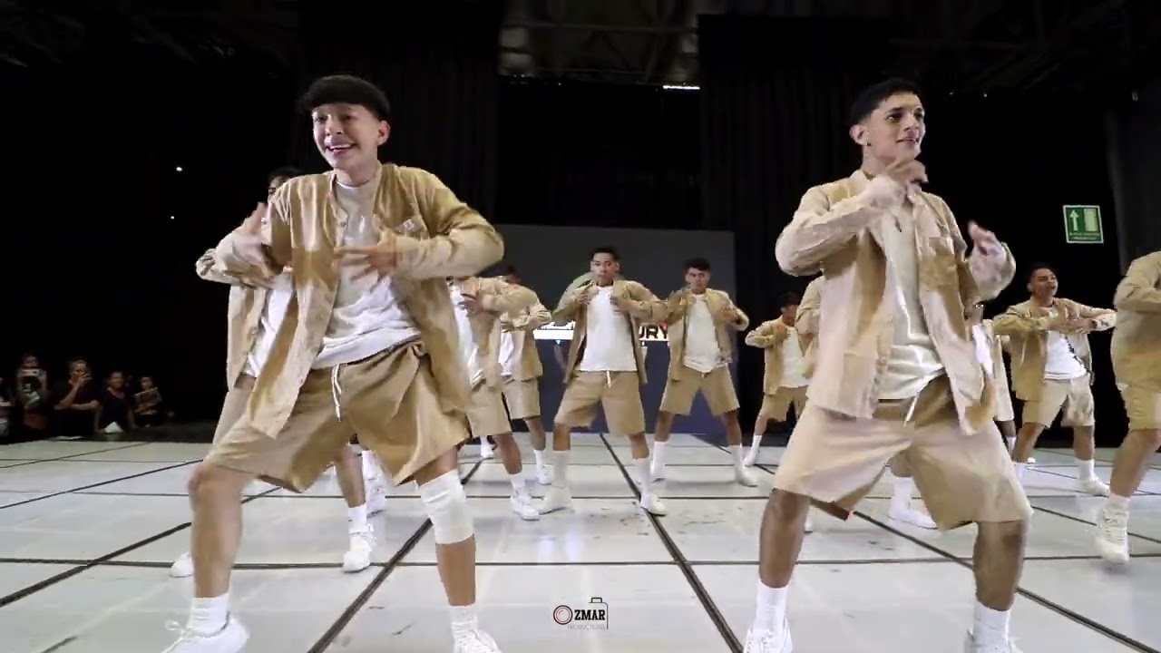 EXPO15 OCT 2022 - LUXURY - CHAMBELANES - VALS + BAILE SORPRESA