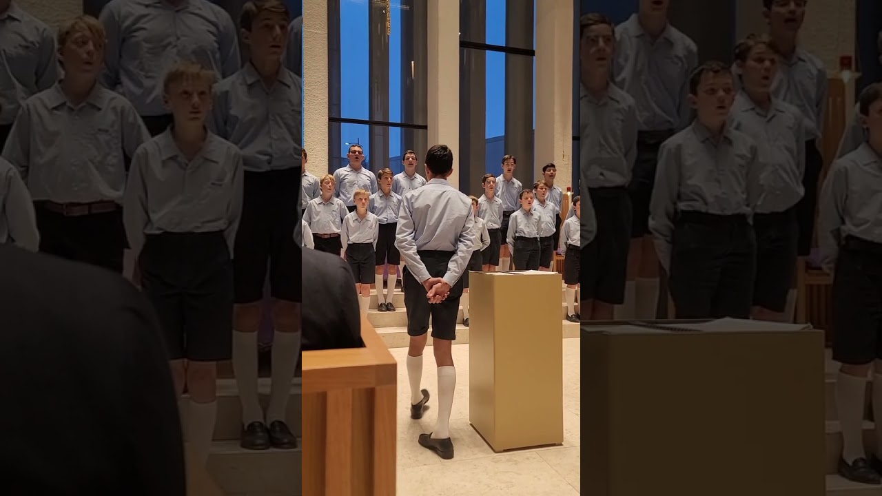 The little singers of paris in Abu Dhabi(St. Francis Church) 파리나무십자가 소년합창단의 아부다비 공연