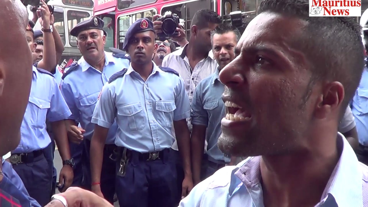 Mauritius News: Navin Ramgoolam aux casernes centrales, ses partisans se déchaînent