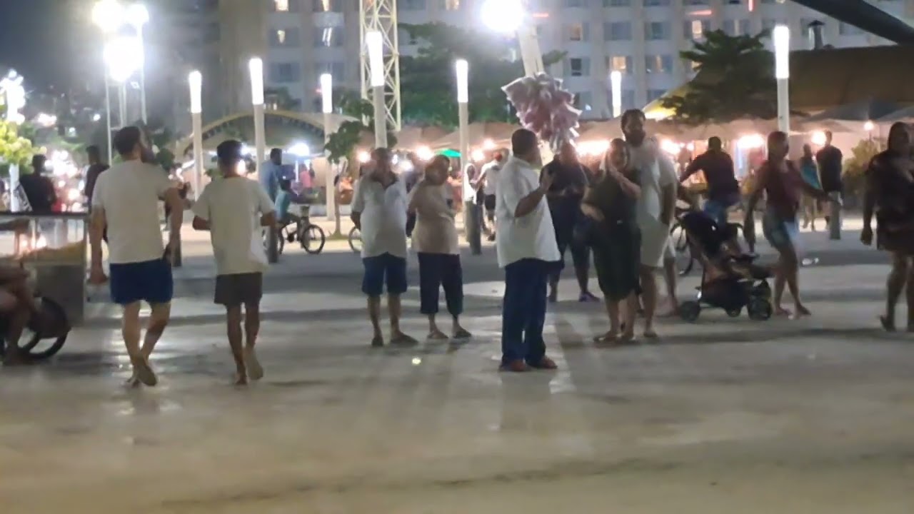 ESPIG&Atilde;O DO N&Aacute;UTICO A NOITE :MOVIMENTADISSIMO