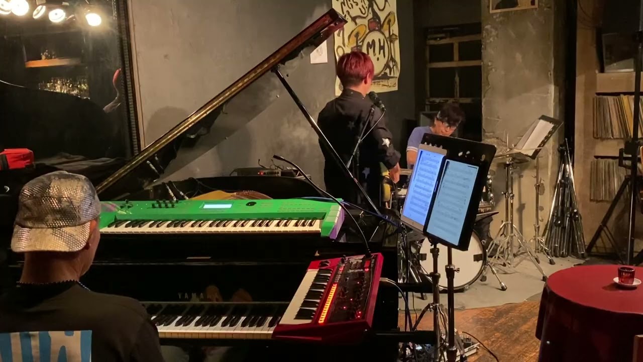 Aliens are... 坂本竜太(B)･Penny-K(Key)･村石雅行(Dr) / Kool Life