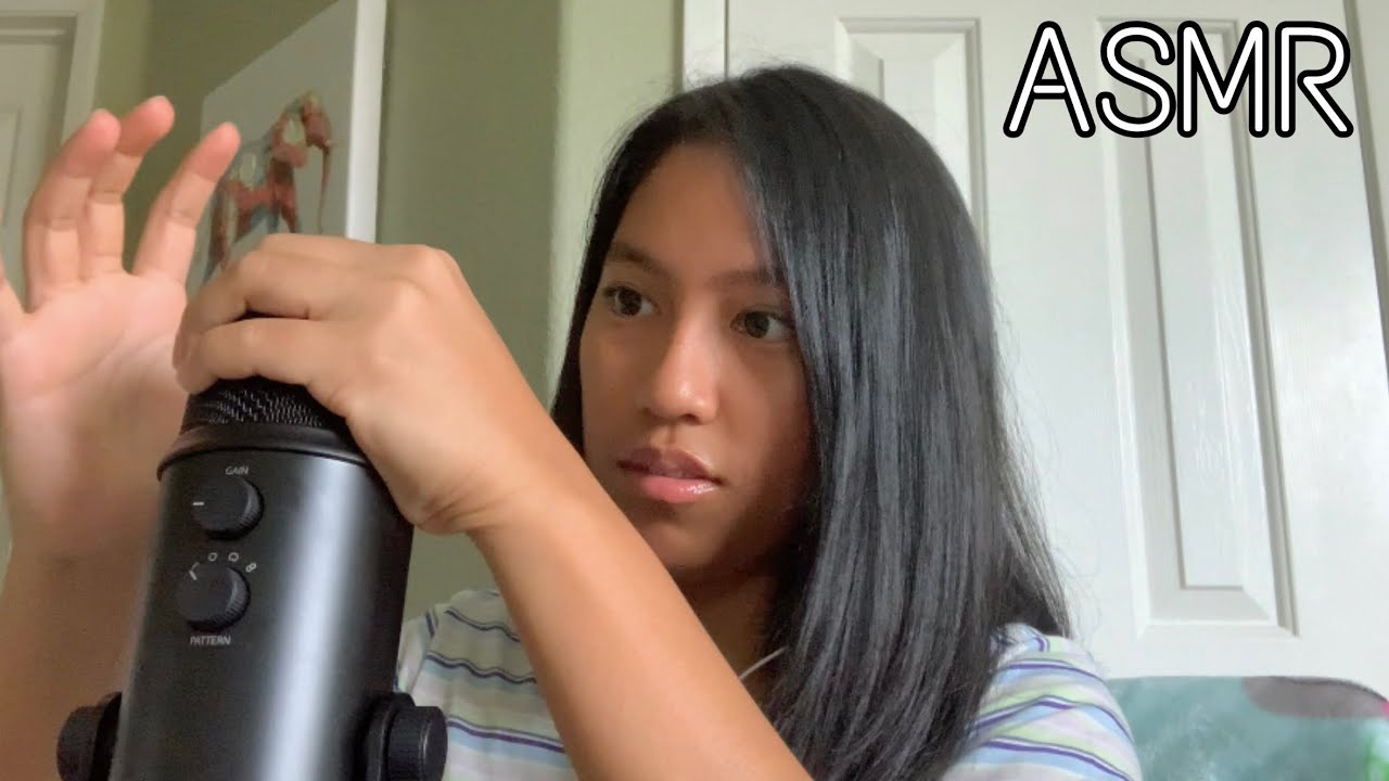 ASMR | FAST AND AGGRESSIVE TRIGGERS [mic scratching, mouth sounds]