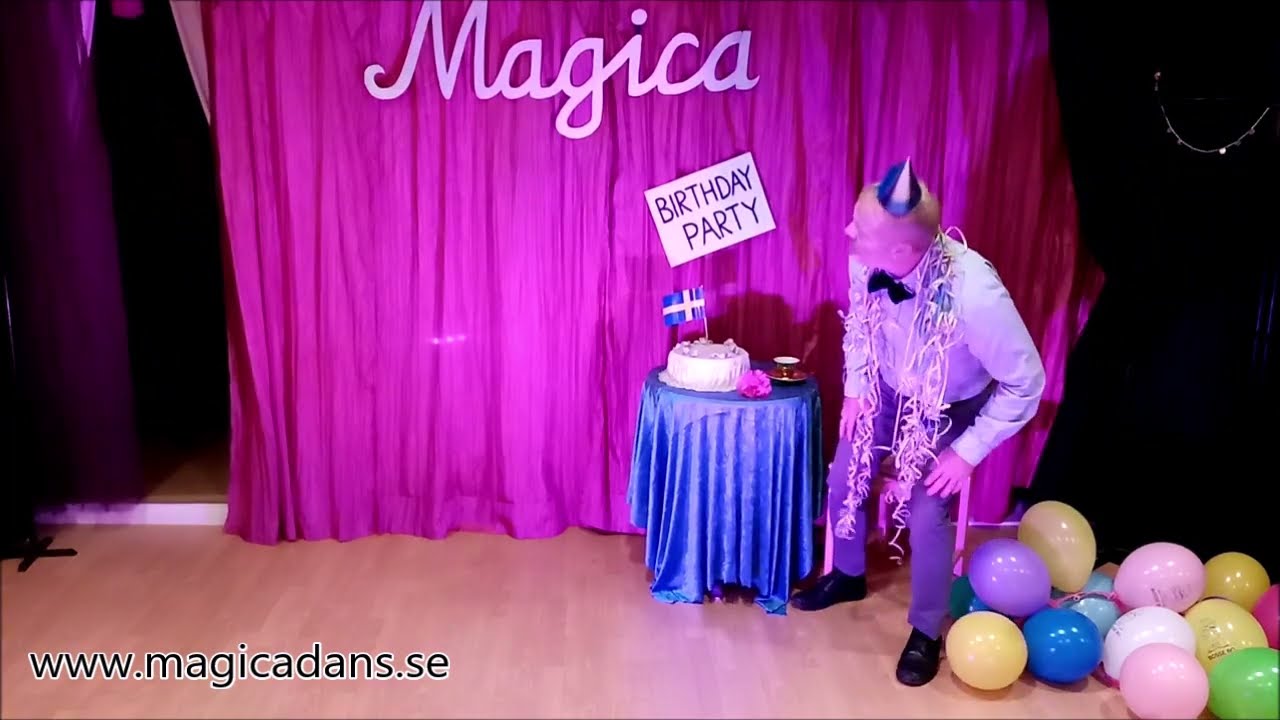 Balloon Burlesque - a theatrical dance act, by Magica. Birthday party surprise! Ballong-burlesque.