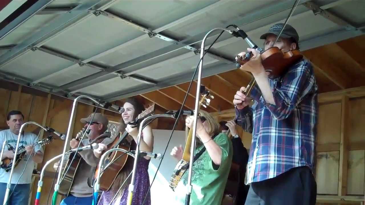 Sally Ann With Dancing  (The White Top Mt Band )