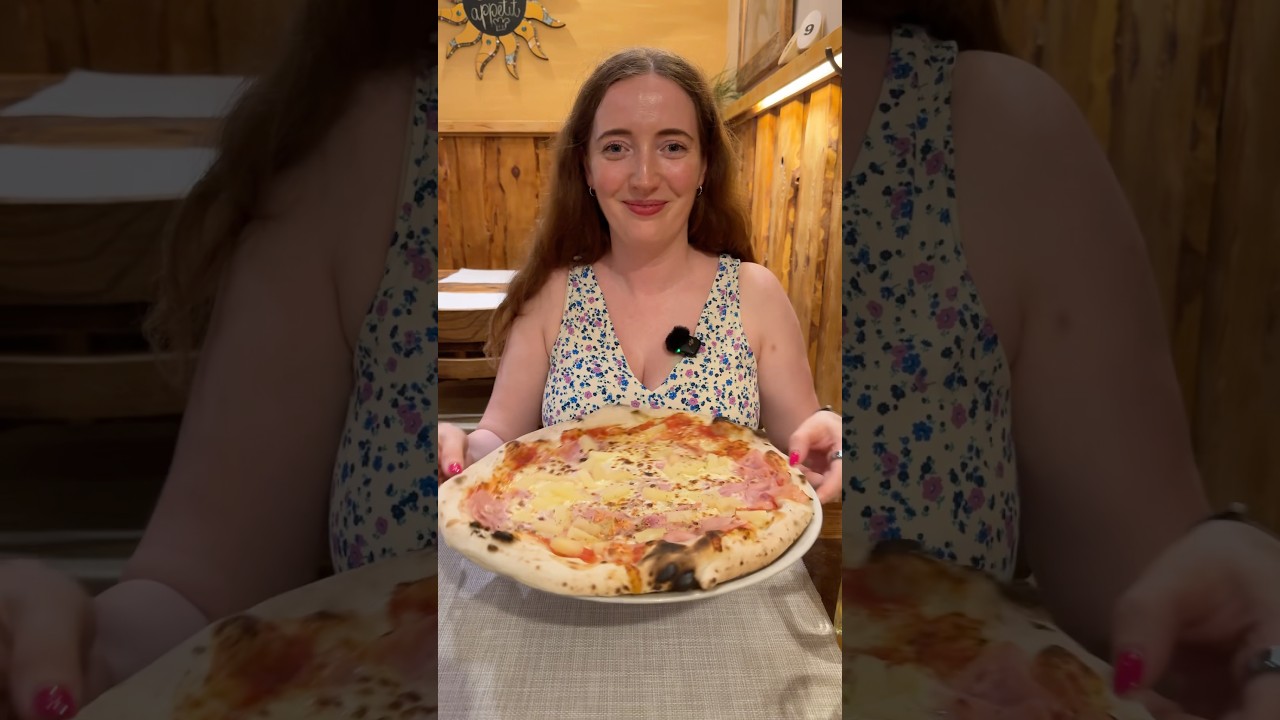 Queue for pizza with me in Lake Bled #pizza #pineapplepizza #food #lakebled #lakebledfood #foodies