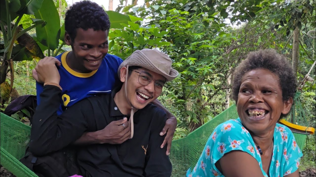 Nanay Terry hinandugan ng awitin si Macoy 😊