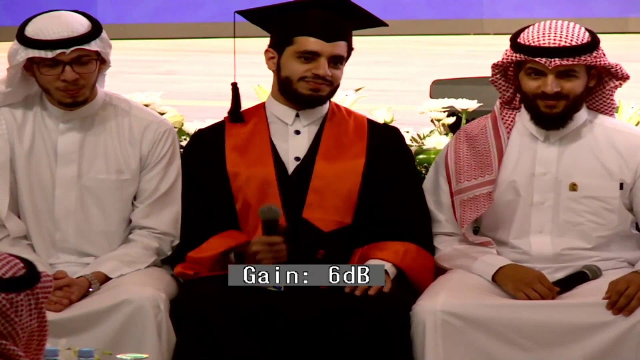 لقاء سمو الأمير مقرن حفظه الله بأبنائه الطلاب الخريجين أول دفعه في حوار من القلب للعام2019