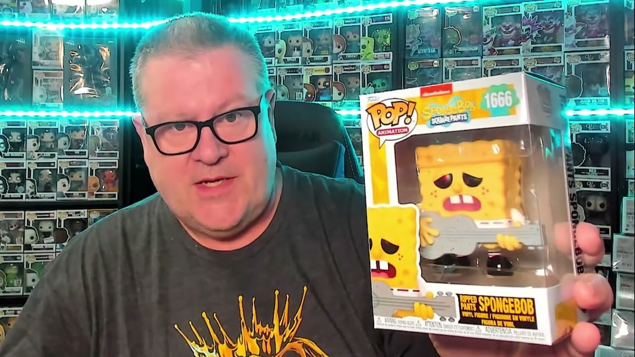 Paulie Pops| I bought Funko Pops from Hot Topic online with my Hot Cash Part 1!