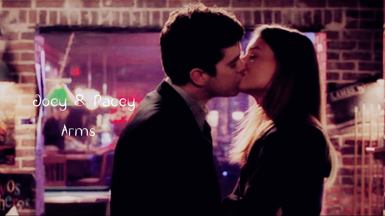 Joey & Pacey || Arms