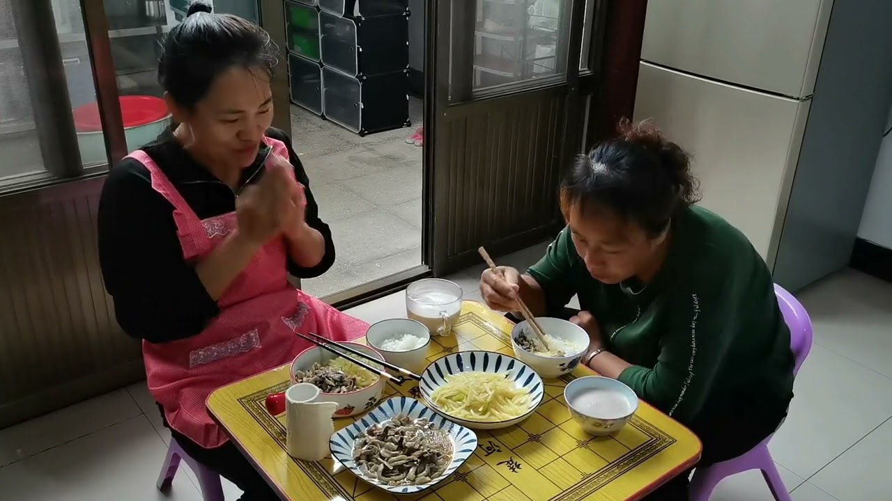 农村公婆瞒着儿媳买了房，决定跟儿媳分开住，背后原因惹人泪目