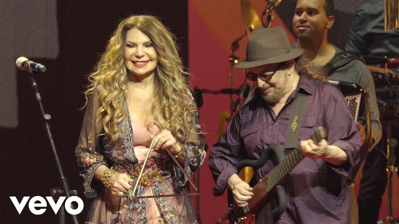 Alceu Valen&ccedil;a, Elba Ramalho, Geraldo Azevedo - Pelas Ruas Que Andei (Ao Vivo)