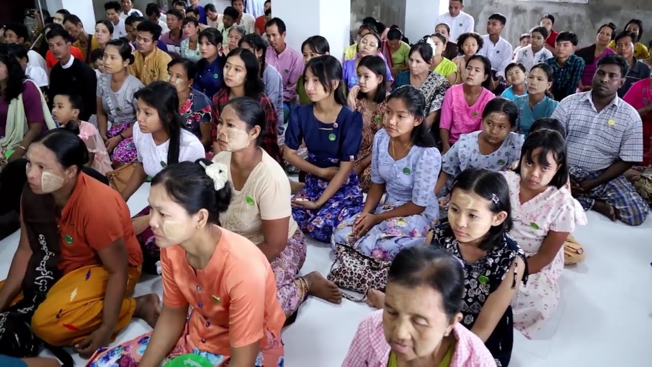 ရွှေရင်ကျော်ဣစ္ဆာသယမဟိဒွီစေဂိုဏ်းတော်မြတ်ကြီးအဖဆရာတော်များနတ်မင်းကြီးလေးပါးအမေမယ်တော်၏ရင်ခွင်အပ်ပွဲ
