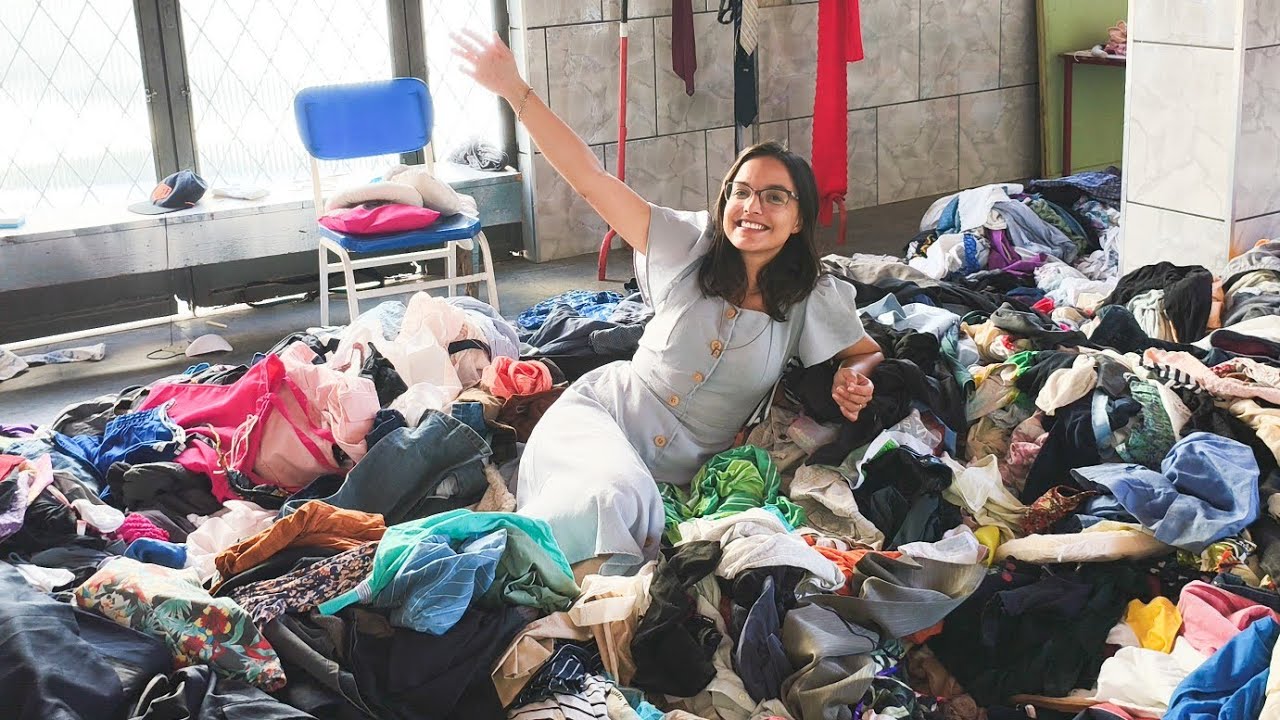 MONTANHA de Roupas de Brechó 😱🔥Garimpei grandes marcas por R$5 #secondhand 
