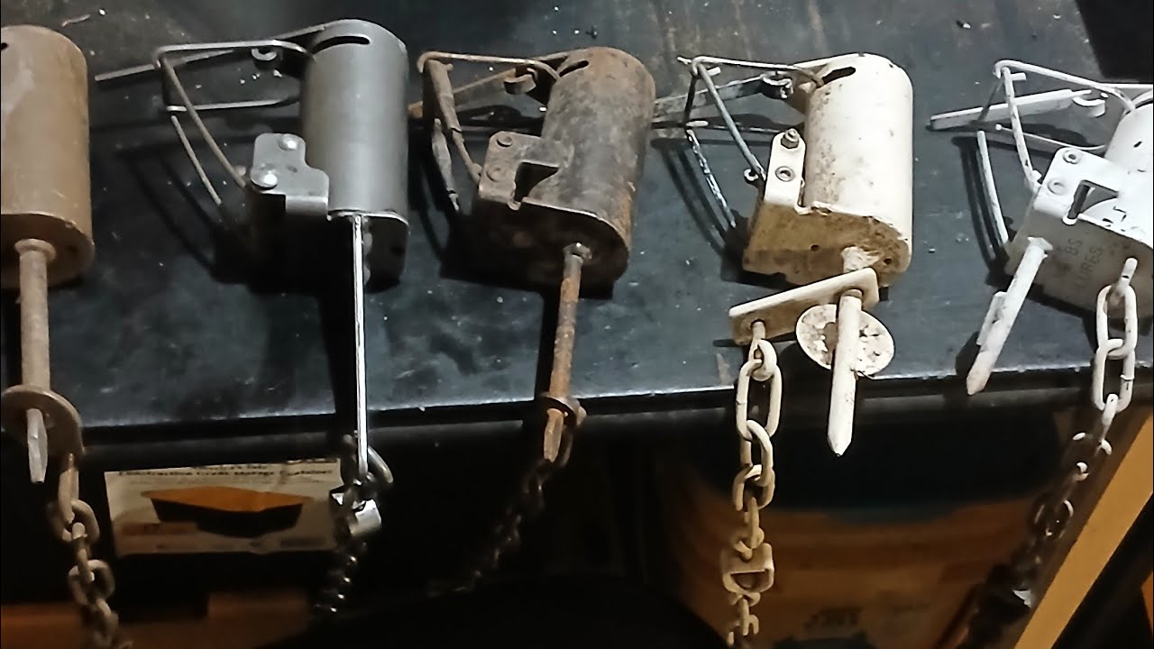 Real Talk Ep 34 - Dog Proof Traps ( Review of 5 Brands )