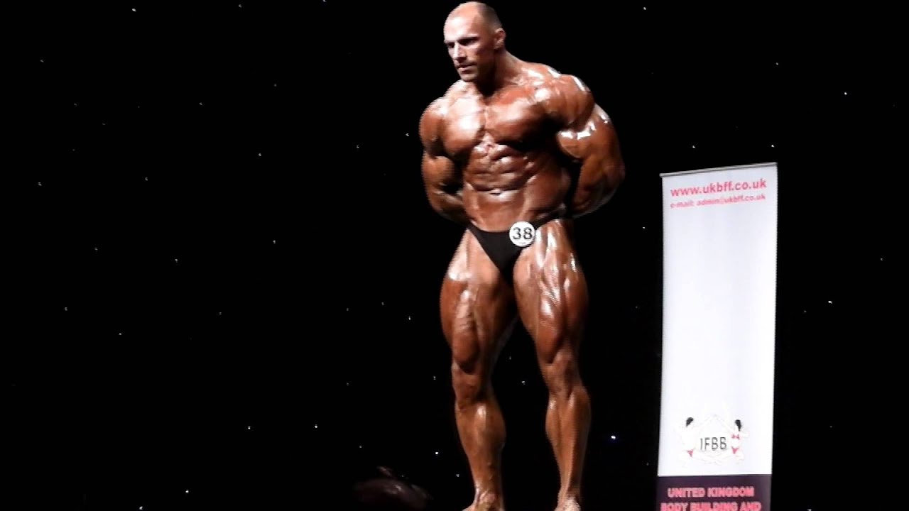 Arvydas Mickus - Competitor No 38 - Final - Over 100kg - Amateur Mr Olympia 2011